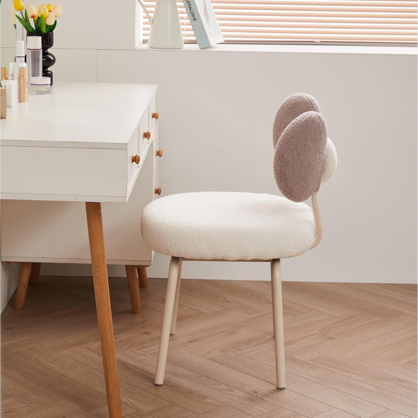 Vanity Chair with Back Comfy Desk Chair Swivel Makeup Stool with Bowknot for Bedroom | WHITE